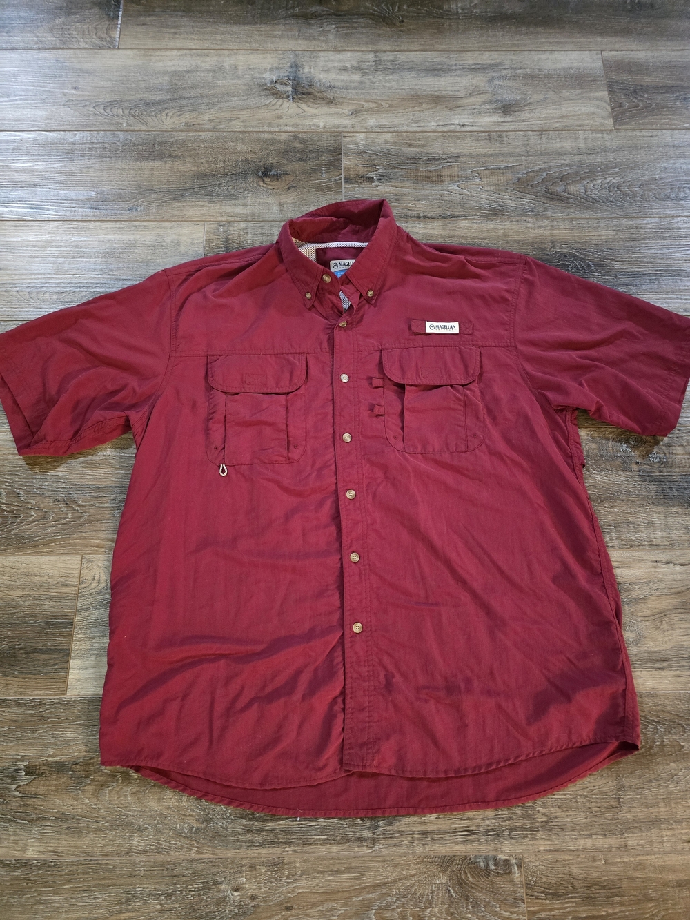 Magellan Mens Fishing Shirt, Size XL Red, Moisture Wicking Relaxed Fit Fish Gear